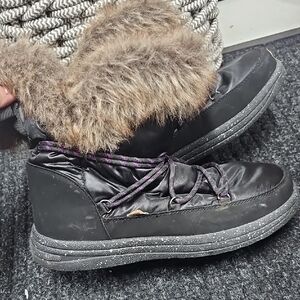 Lamo Black and Gray Fur-Lined Boots